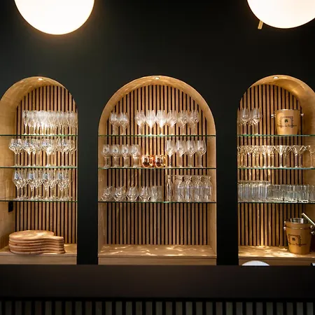 Chateau De Berlieren ホテル