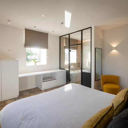 ホテル Chateau De Berlieren